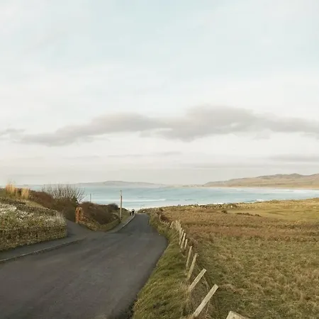 Tullagh At Houses, Pollan Bay * Баллилиффин