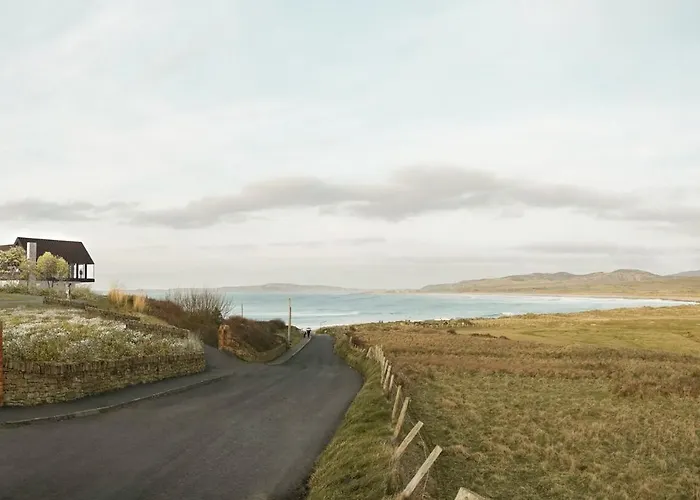 Tullagh At Houses, Pollan Bay * Ballyliffin