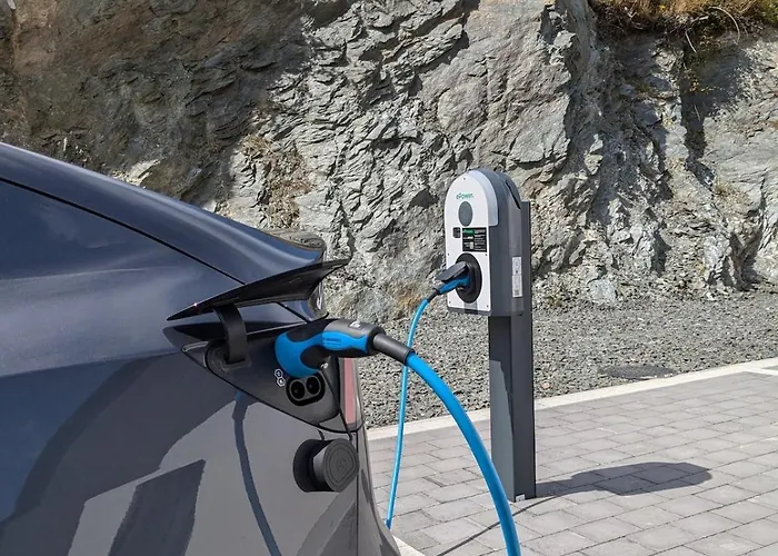 Tullagh At Houses, Pollan Bay